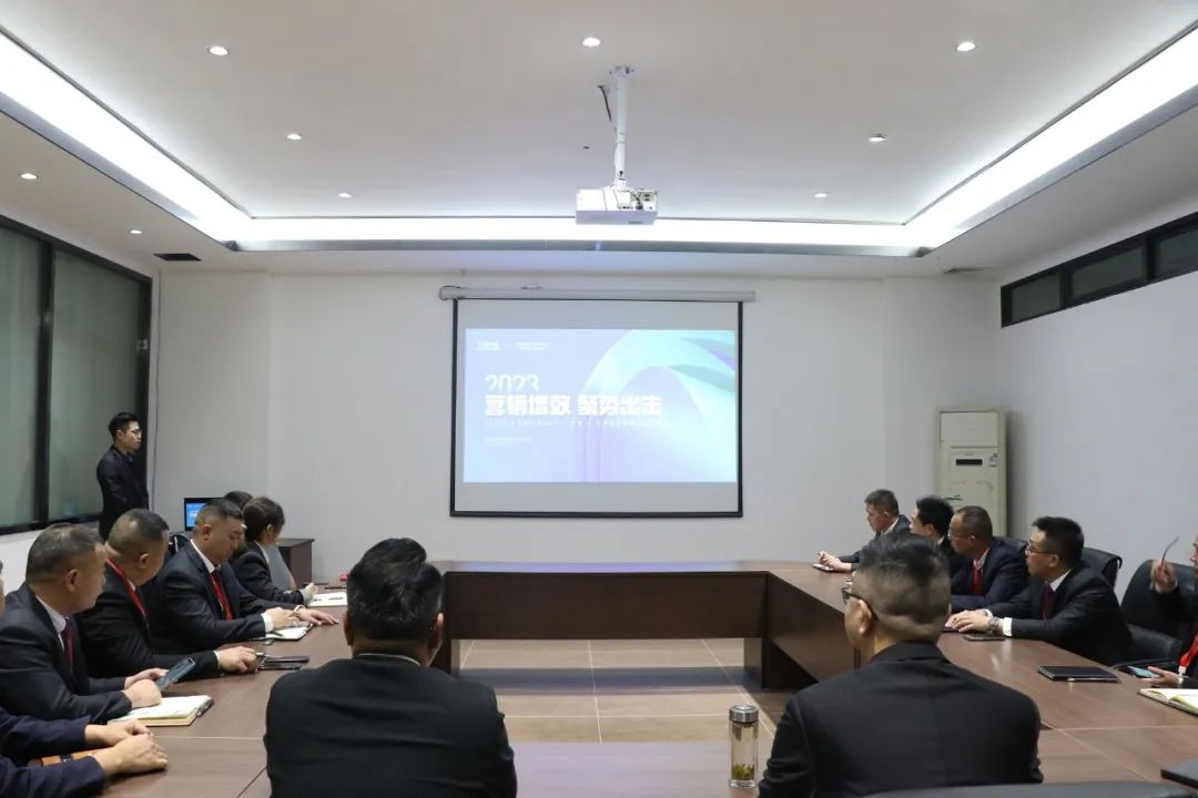 “營銷增效，聚勢出擊”——綠蘋果瓷磚品牌精英特訓營圓滿召開！
