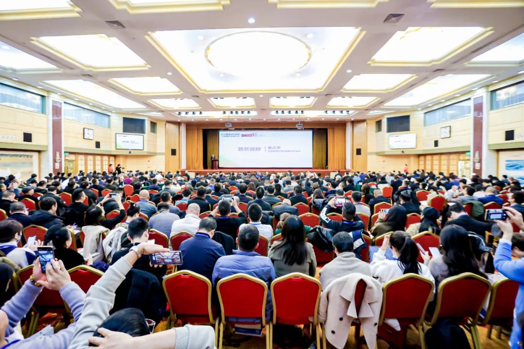 創新引領，榮譽加冕 | 綠蘋果瓷磚榮獲2023年度中國建筑材料流通協會“科學技術獎”